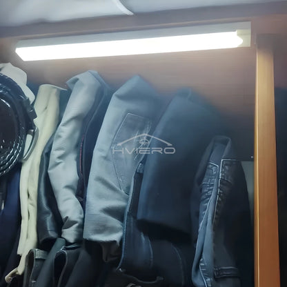 Polnilna LED svetilka z gibanjem – nočna svetloba z indukcijo, prenosna, brezžična, magnetna za omare, kuhinjo, posteljo ali sobo