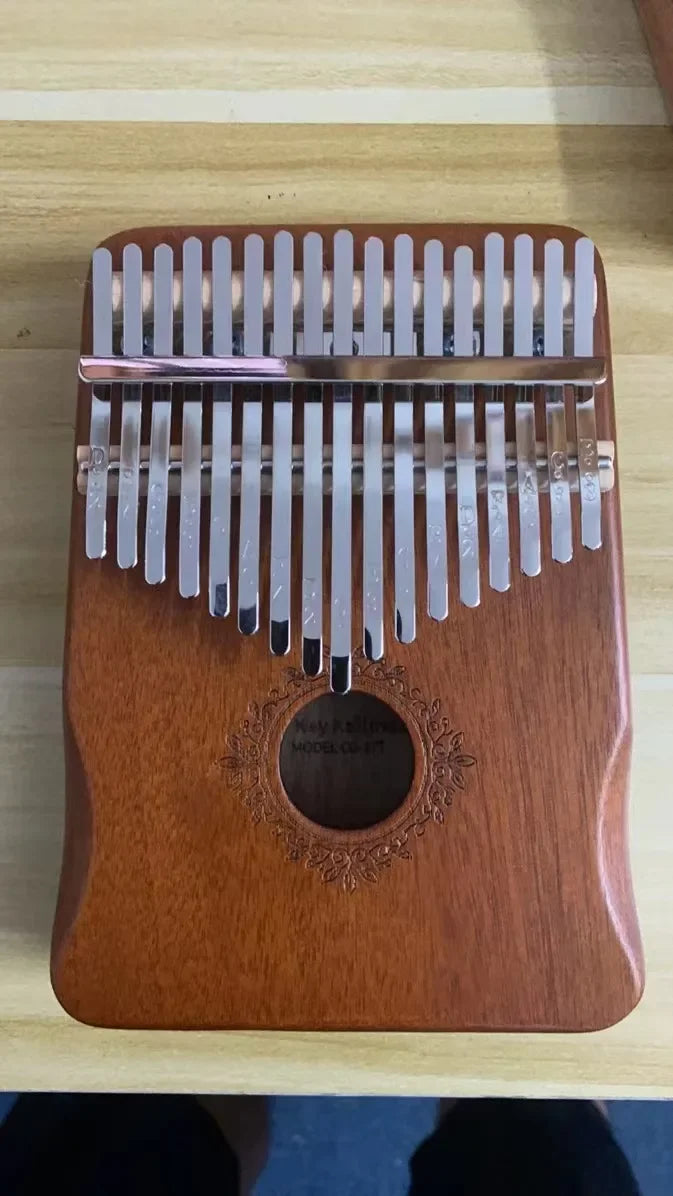 Ročno izdelana 17-tipkasta Kalimba – prstni klavir iz mahagonija, unikatna in omejena izdaja, popolno glasbeno darilo