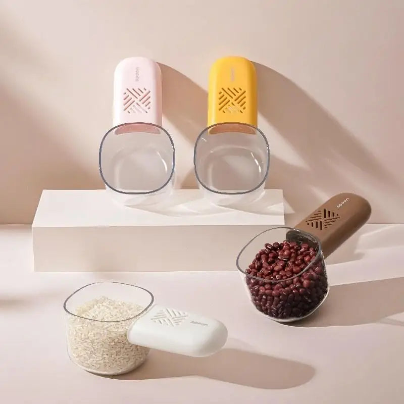 Kuhinjska zajemalka za riž – večnamenska merilna žlica z lestvico, odpornost proti vlagi in škodljivcem