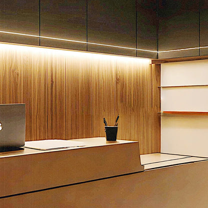 Indukcijska LED svetlobna trak za kuhinjo – 60 LED/m, USB 5V, 2835, bela ali topla svetloba